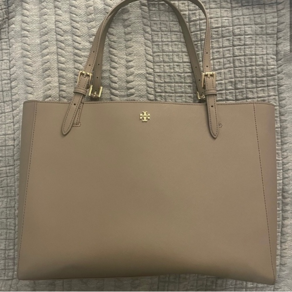 NWOT! Authentic Tory Burch Emerson Large Tote